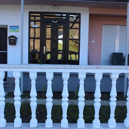 Apartmani Ramonda Teslić Eksteriør bilde